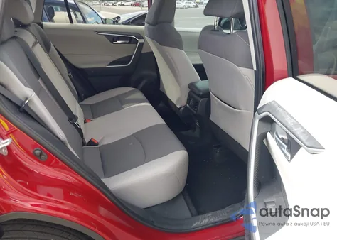 2024 Toyota Rav4 Xle z USA, uszkodzony, nr VIN 2T3W1RFV4RW311986